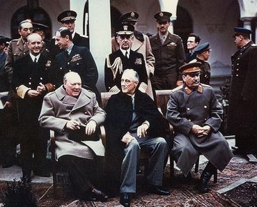 TTT_Yalta_1945_with_Churchill_Roosevelt_Stalin